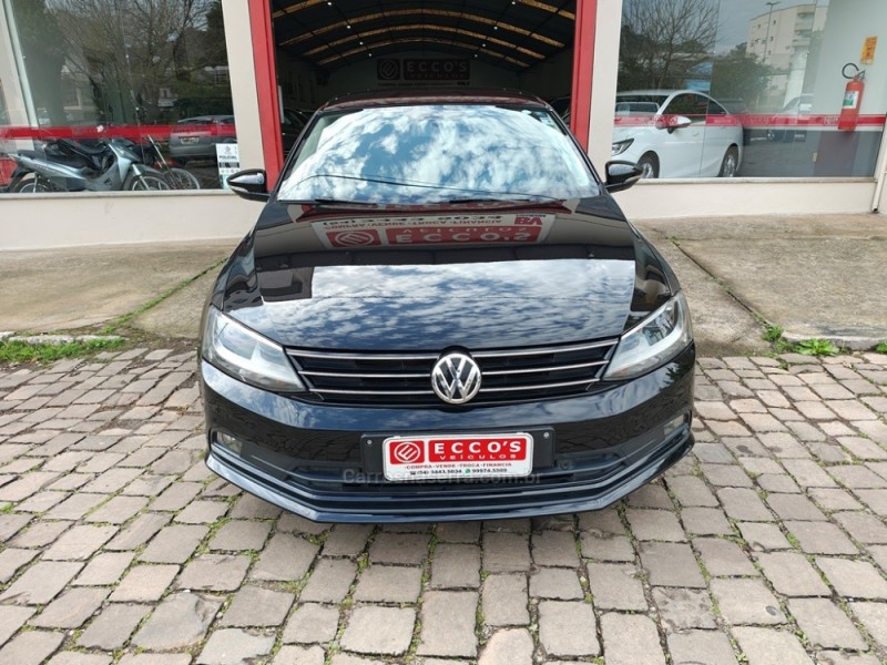 JETTA 2.0 TSI HIGHLINE 211CV GASOLINA 4P TIPTRONIC - 2016 - GUAPORé