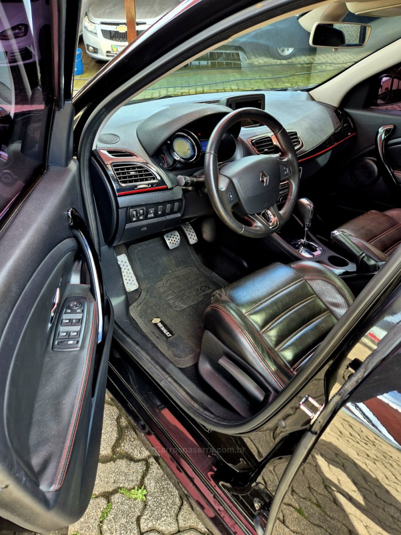 FLUENCE 2.0 GT LINE 16V FLEX 4P AUTOMÁTICO - 2016 - FARROUPILHA