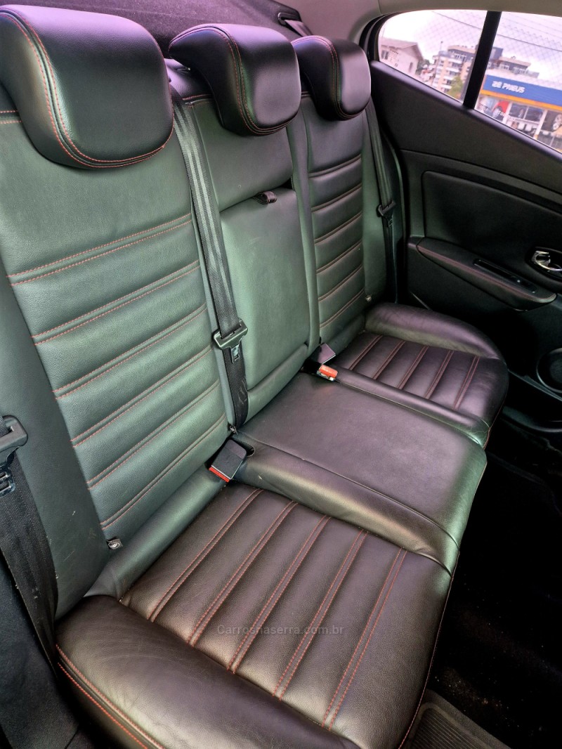 FLUENCE 2.0 GT LINE 16V FLEX 4P AUTOMÁTICO - 2016 - FARROUPILHA