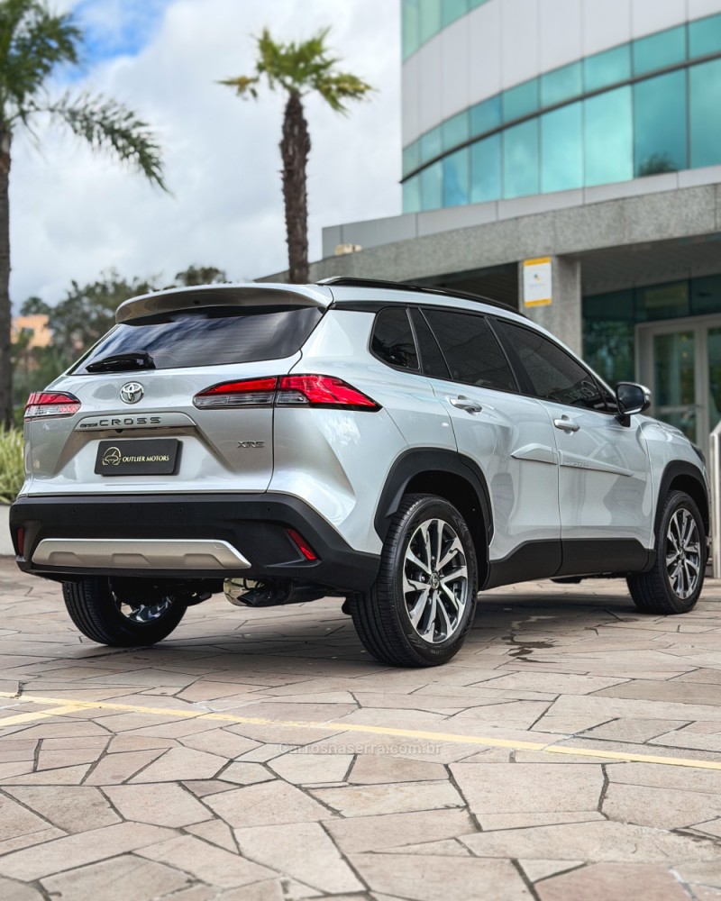 COROLLA 2.0 CROSS XRE 16V FLEX 4P AUTOMÁTICO - 2023 - NOVO HAMBURGO