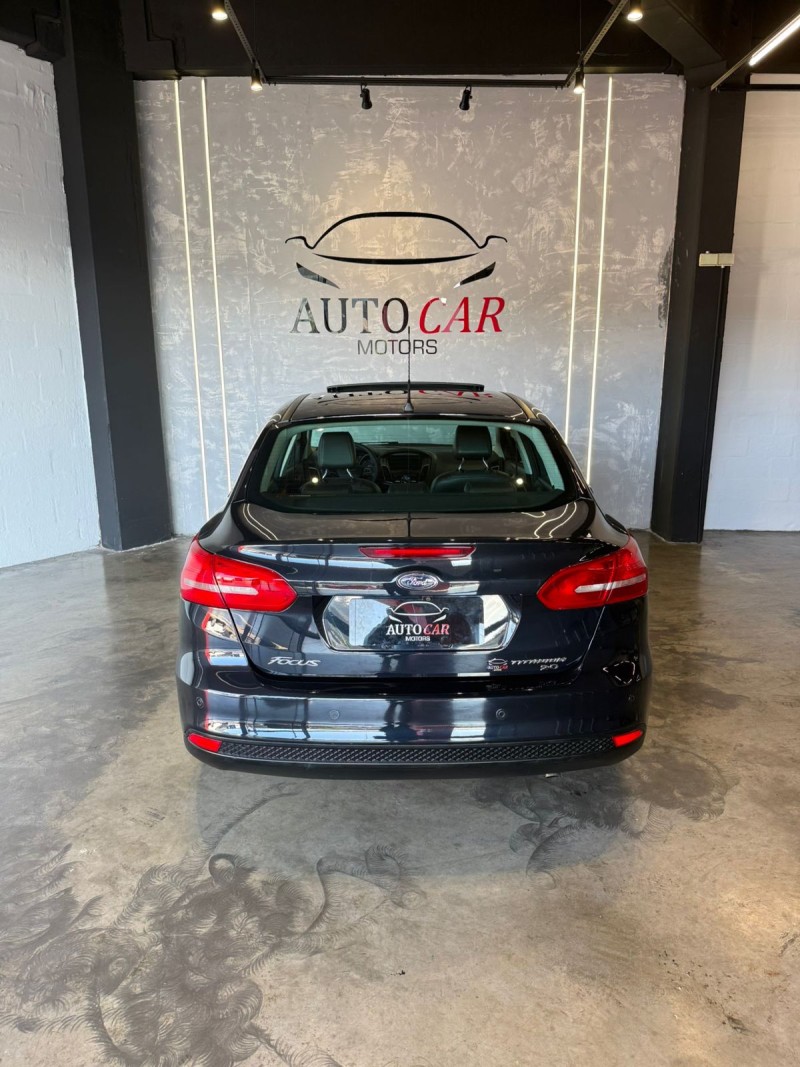 FOCUS 2.0 TITANIUM PLUS FASTBACK 16V FLEX 4P AUTOMÁTICO - 2016 - CAXIAS DO SUL