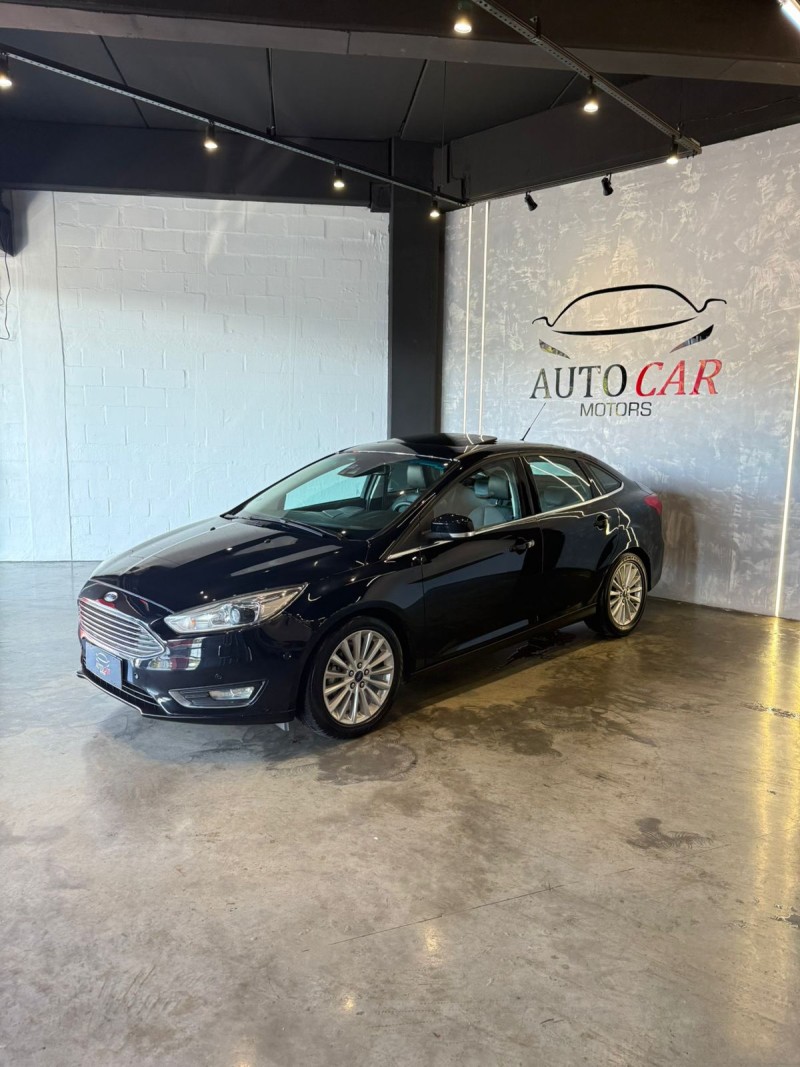 FOCUS 2.0 TITANIUM PLUS FASTBACK 16V FLEX 4P AUTOMÁTICO - 2016 - CAXIAS DO SUL