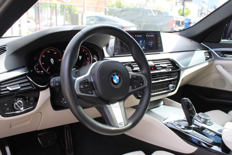 530I 2.0 M SPORT 16V TURBO GASOLINA 4P AUTOMÁTICO - 2018 - CAXIAS DO SUL