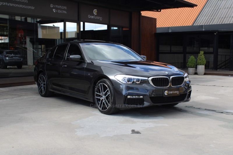 530I 2.0 M SPORT 16V TURBO GASOLINA 4P AUTOMÁTICO - 2018 - CAXIAS DO SUL