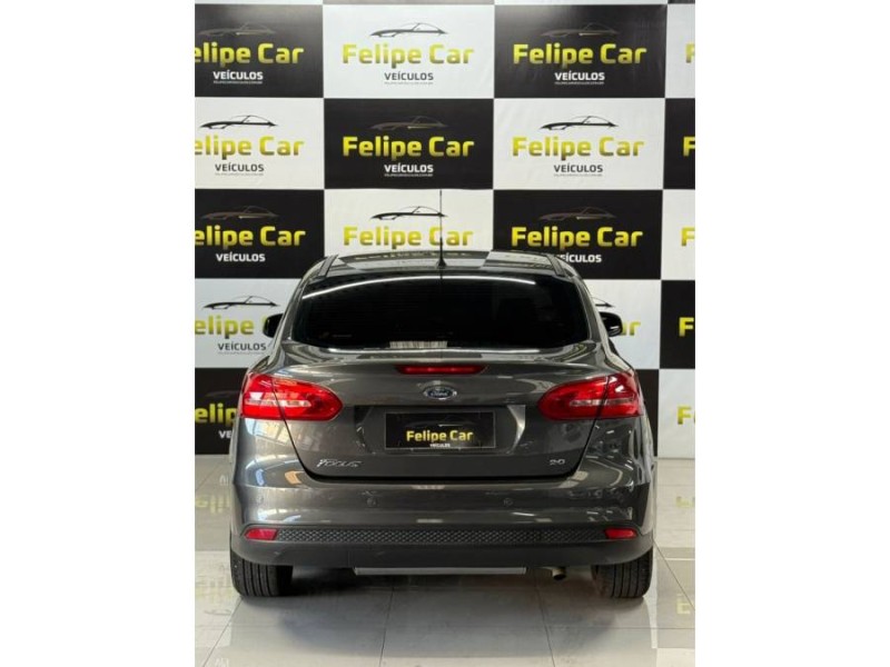 FOCUS 2.0 SE 16V FLEX 4P AUTOMÁTICO - 2016 - CAXIAS DO SUL