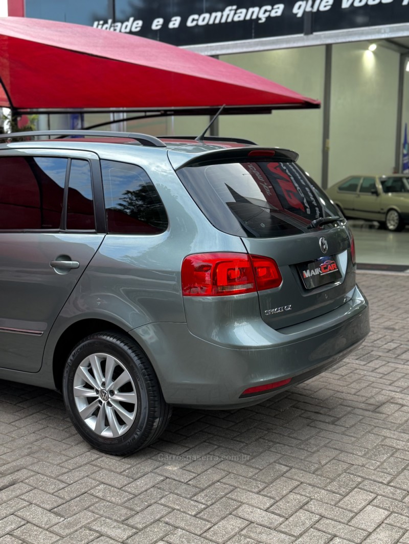 SPACEFOX 1.6 MI COMFORTLINE 8V FLEX 4P MANUAL - 2011 - ESTâNCIA VELHA