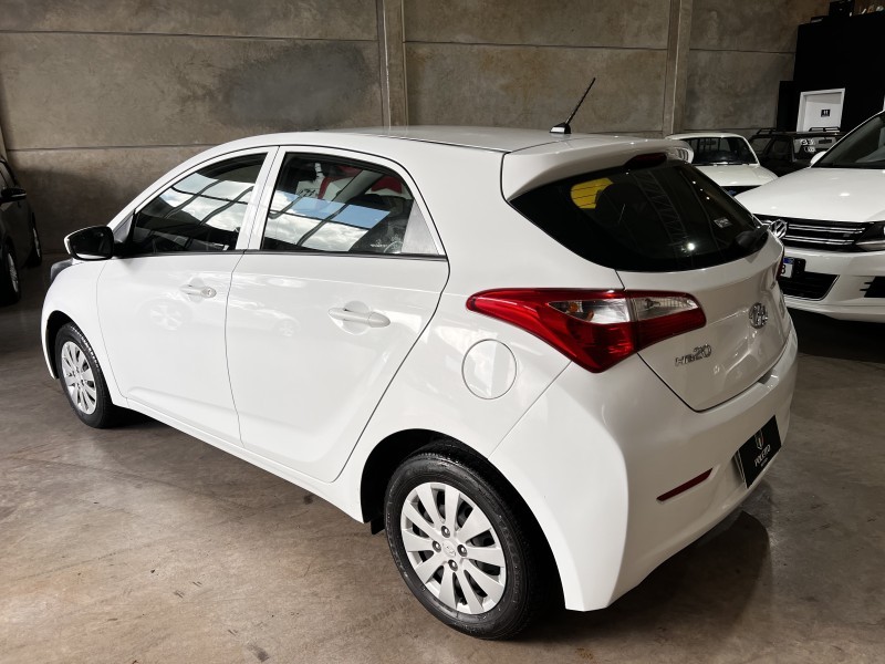 HB20 1.0 COMFORT PLUS 12V FLEX 4P MANUAL - 2015 - CAXIAS DO SUL