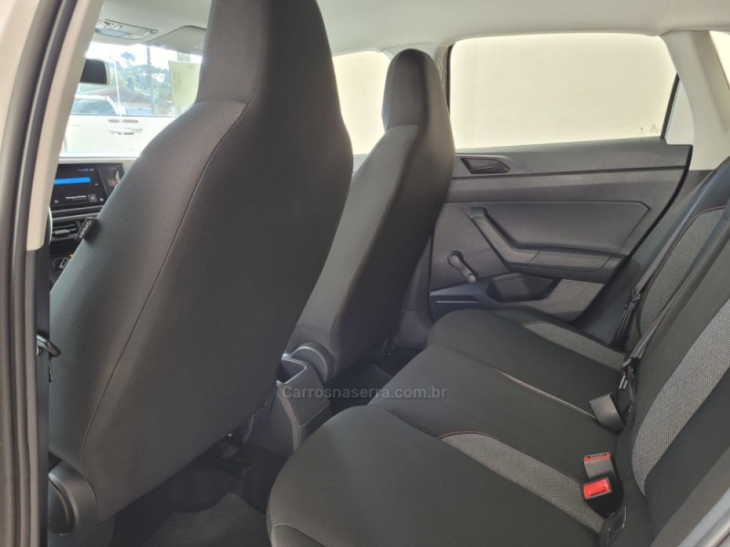 POLO 1.0 MPI TRACK 4P MANUAL - 2025 - CANELA