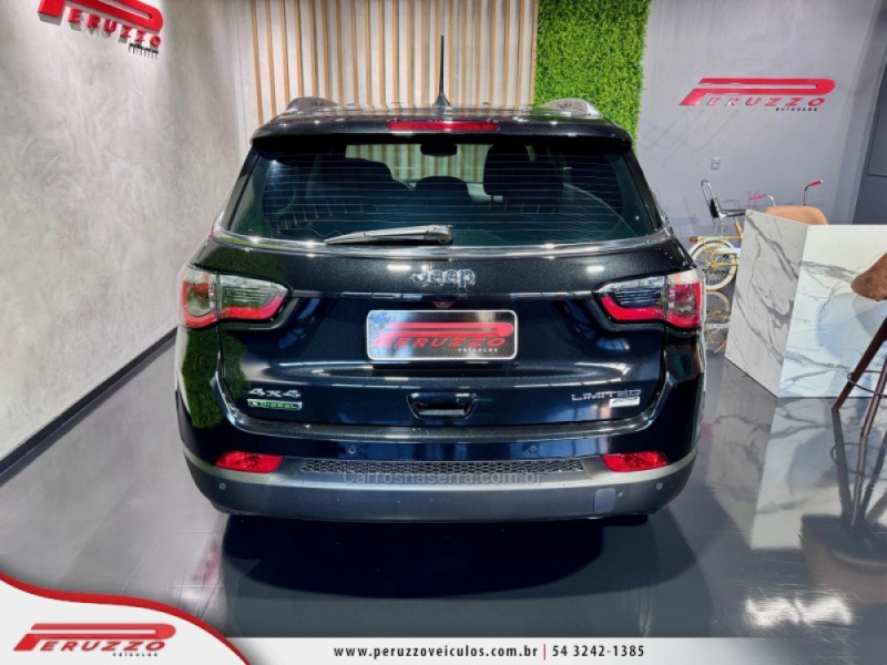 COMPASS 2.0 16V DIESEL LIMITED 4X4 AUTOMÁTICO - 2021 - NOVA PRATA