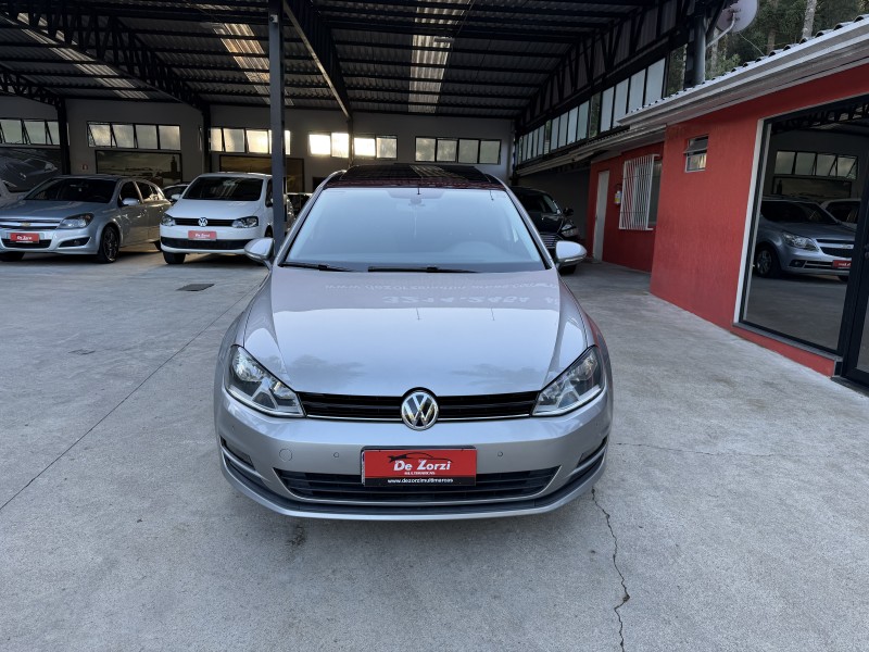 GOLF 1.6 MSI COMFORTLINE 16V TOTAL FLEX 4P TIPTRONIC - 2016 - CAXIAS DO SUL