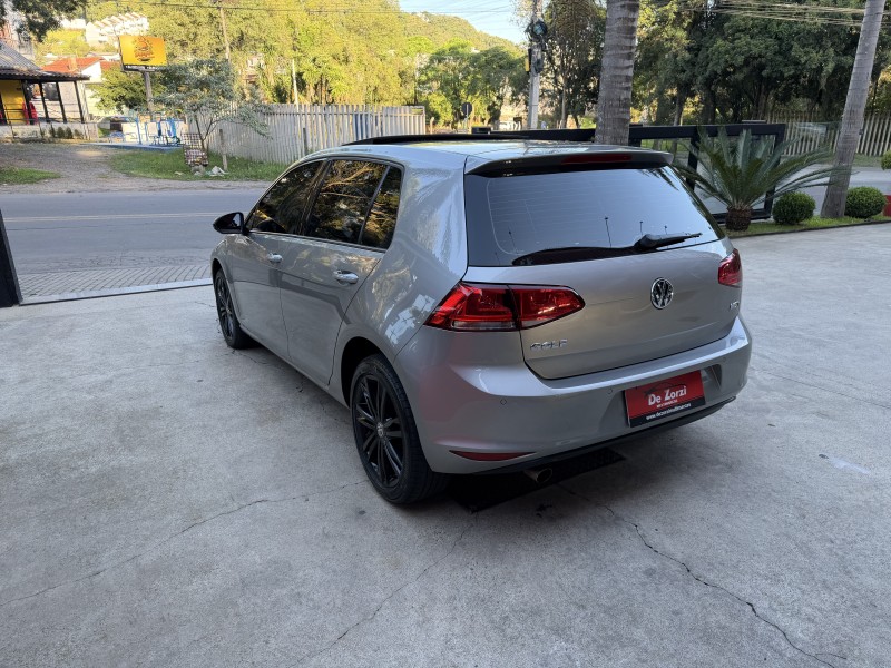 GOLF 1.6 MSI COMFORTLINE 16V TOTAL FLEX 4P TIPTRONIC - 2016 - CAXIAS DO SUL