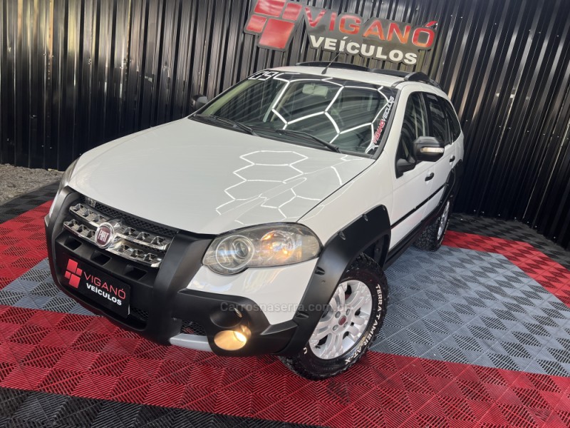 PALIO 1.8 MPI ADVENTURE LOCKER WEEKEND 8V FLEX 4P MANUAL - 2009 - CAXIAS DO SUL