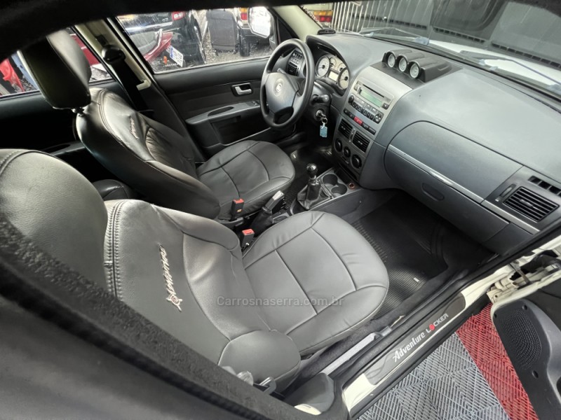 PALIO 1.8 MPI ADVENTURE LOCKER WEEKEND 8V FLEX 4P MANUAL - 2009 - CAXIAS DO SUL