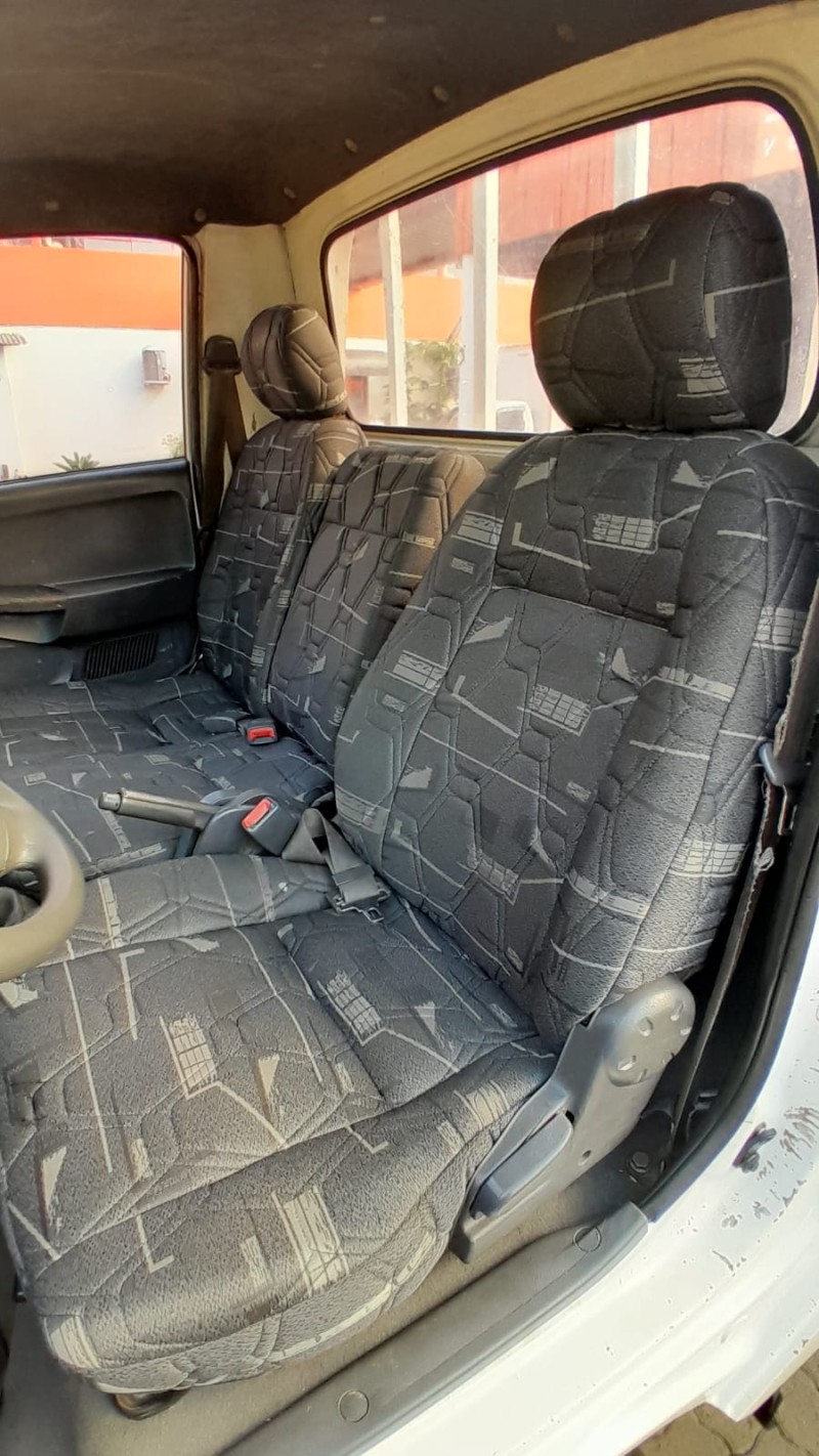 BONGO 2.5 K-2500 4X2 CS TURBO DIESEL 2P MANUAL - 2010 - ESTâNCIA VELHA