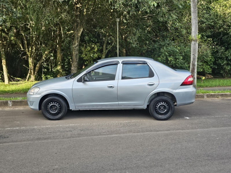 PRISMA 1.4 MPFI MAXX 8V FLEX 4P MANUAL - 2011 - CAMPO BOM