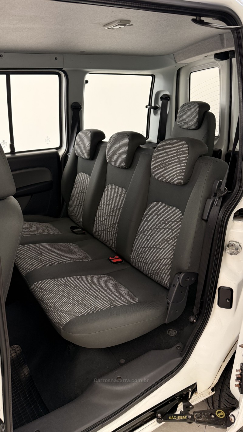 DOBLÓ 1.4 MPI ATTRACTIVE 8V FLEX 4P MANUAL 7 LUGARES - 2015 - BENTO GONçALVES