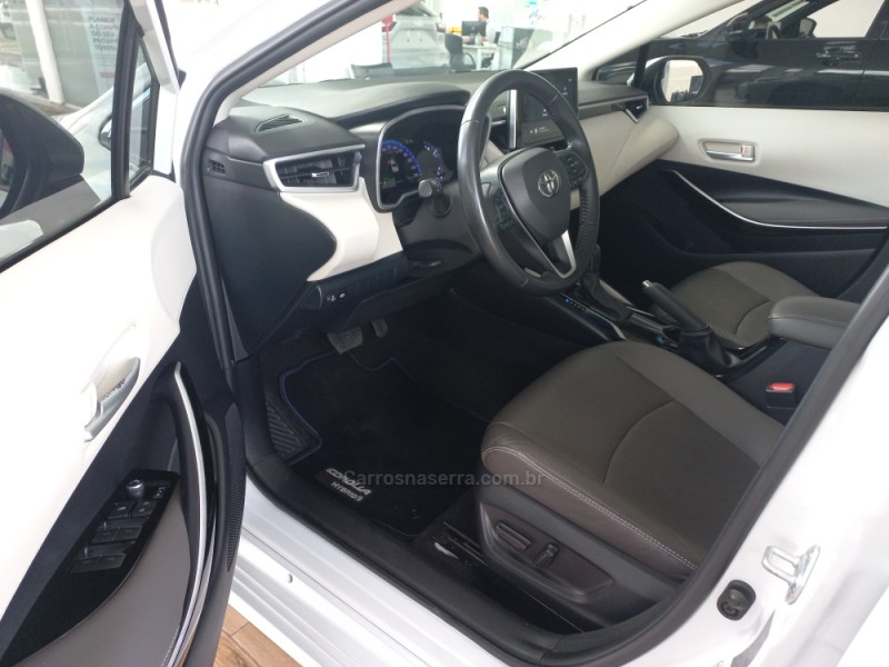 COROLLA 1.8 ALTIS PREMIUM 16V HÍBRIDO 4P AUTOMÁTICO - 2023 - TAQUARA