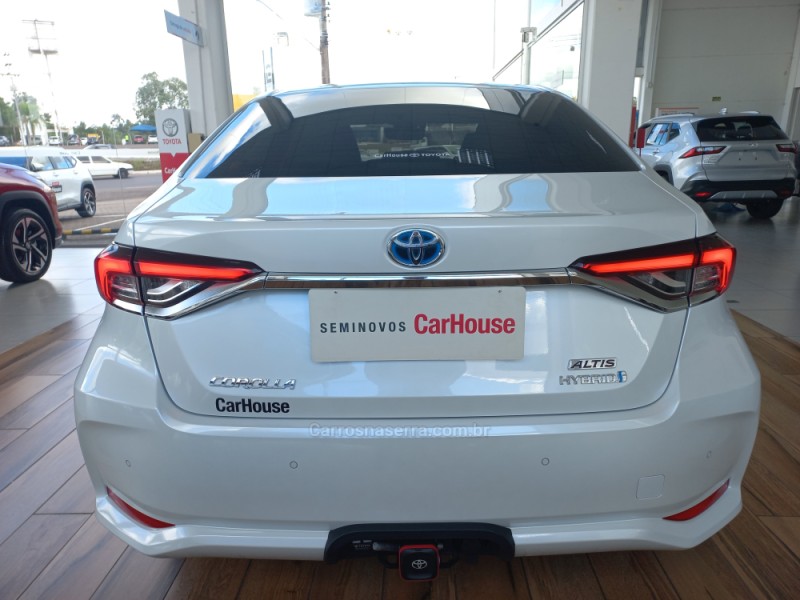 COROLLA 1.8 ALTIS PREMIUM 16V HÍBRIDO 4P AUTOMÁTICO - 2023 - TAQUARA