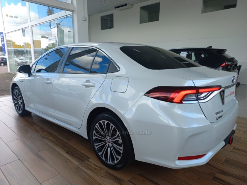 COROLLA 1.8 ALTIS PREMIUM 16V HÍBRIDO 4P AUTOMÁTICO - 2023 - TAQUARA