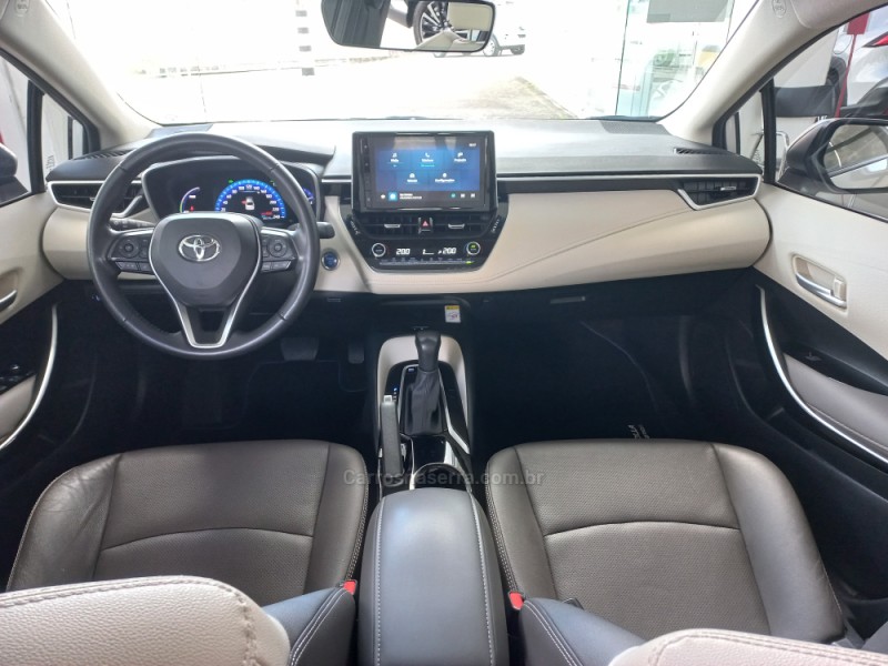COROLLA 1.8 ALTIS PREMIUM 16V HÍBRIDO 4P AUTOMÁTICO - 2023 - TAQUARA