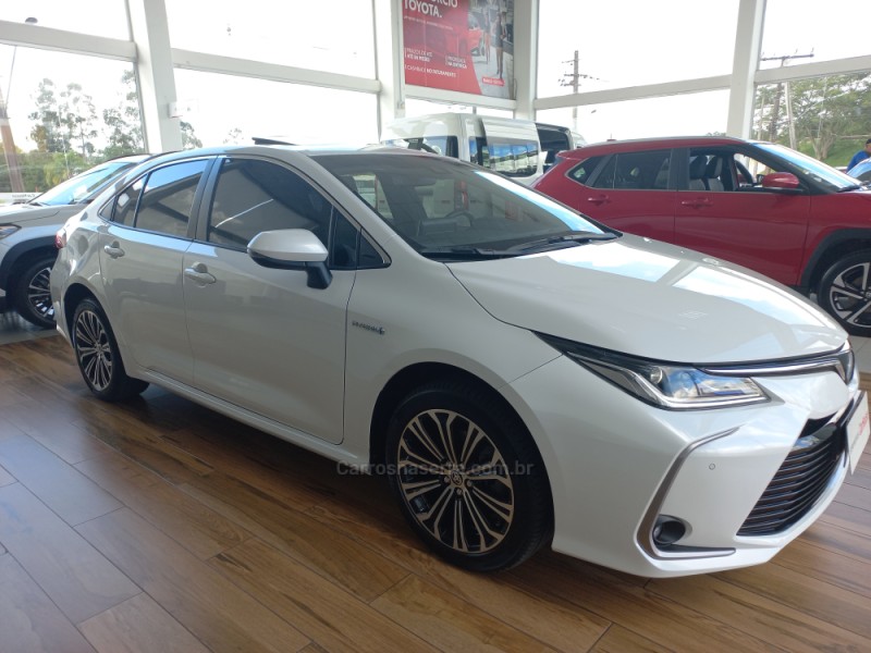 COROLLA 1.8 ALTIS PREMIUM 16V HÍBRIDO 4P AUTOMÁTICO - 2023 - TAQUARA