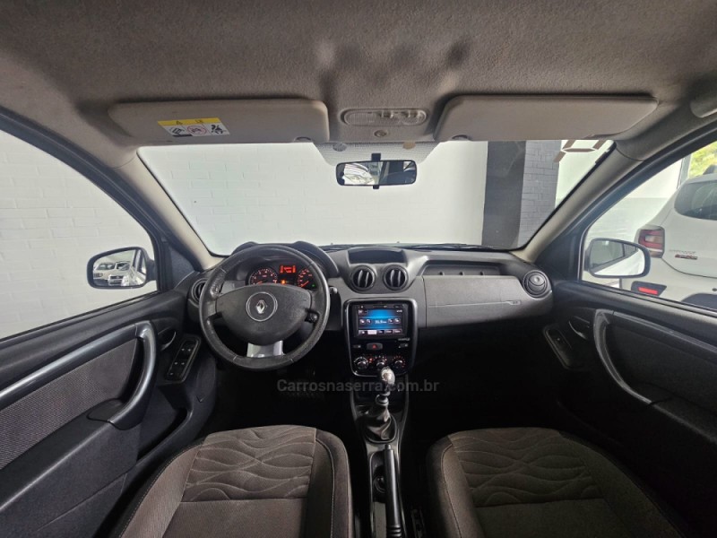 DUSTER 2.0 TECH ROAD 4X2 16V FLEX 4P MANUAL - 2014 - CAXIAS DO SUL