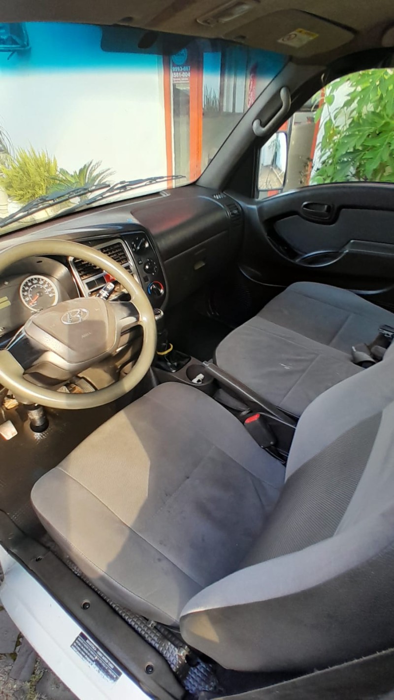 HR 2.5 4WD HDB BAU 4X4 8V TURBO INTERCOOLER DIESEL 2P MANUAL - 2018 - ESTâNCIA VELHA