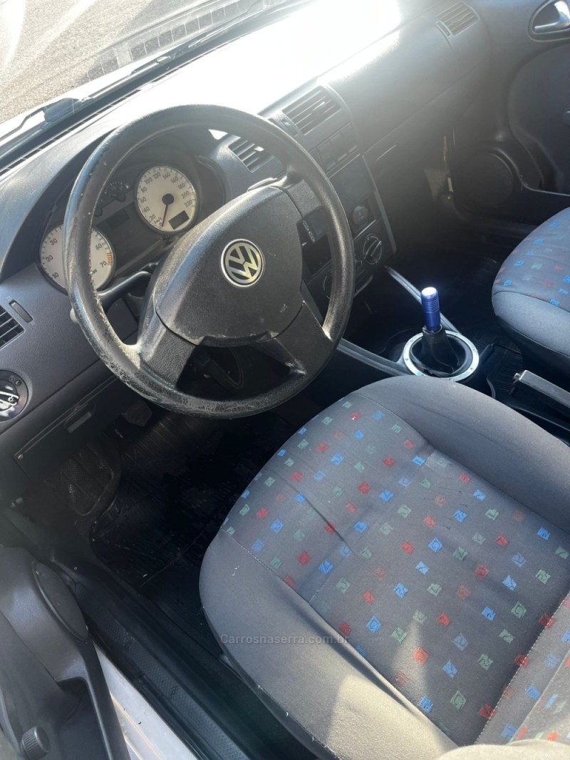 PARATI 1.8 MI 8V GASOLINA 4P MANUAL G.III - 2003 - CARLOS BARBOSA