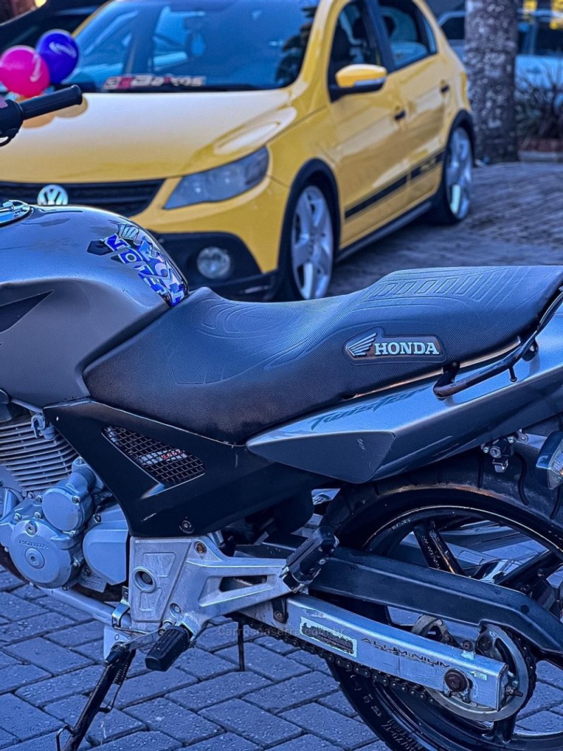 CBX 250 TWISTER  - 2008 - CANELA