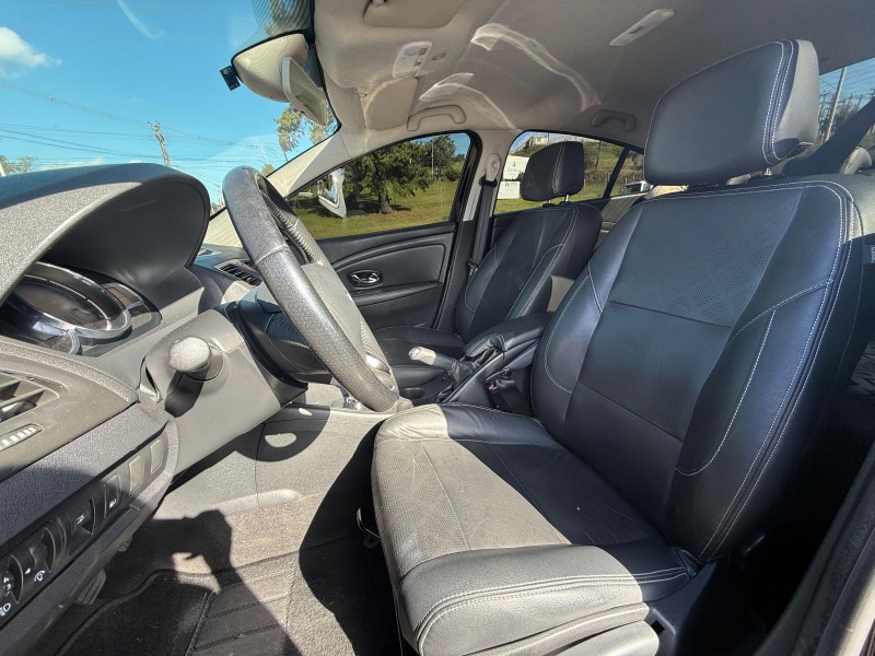 FLUENCE 2.0 DYNAMIQUE 16V FLEX 4P AUTOMÁTICO - 2016 - FARROUPILHA