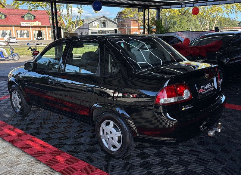 CLASSIC 1.0 MPFI LS 8V FLEX 4P MANUAL - 2011 - CANELA