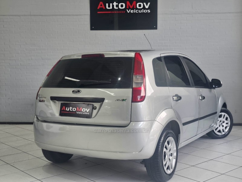 FIESTA 1.0 MPI CLASS 8V FLEX 4P MANUAL - 2006 - CAXIAS DO SUL