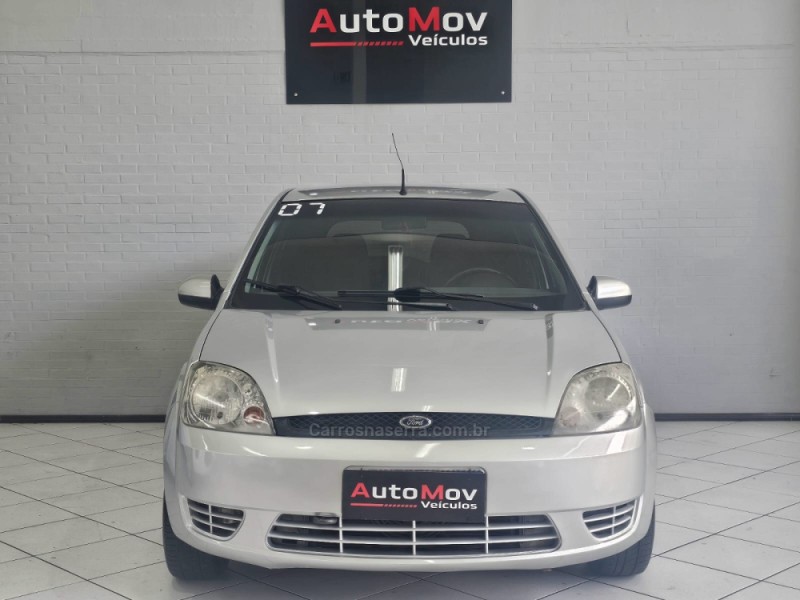 FIESTA 1.0 MPI CLASS 8V FLEX 4P MANUAL - 2006 - CAXIAS DO SUL