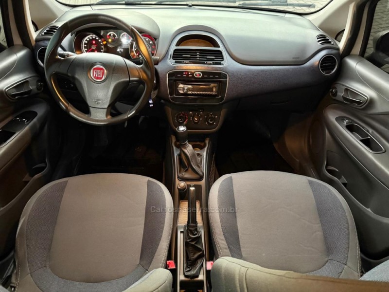 PUNTO 1.4 ATTRACTIVE 8V FLEX 4P MANUAL - 2014 - CAXIAS DO SUL