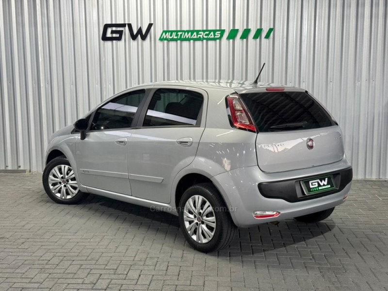 PUNTO 1.4 ATTRACTIVE 8V FLEX 4P MANUAL - 2014 - CAXIAS DO SUL