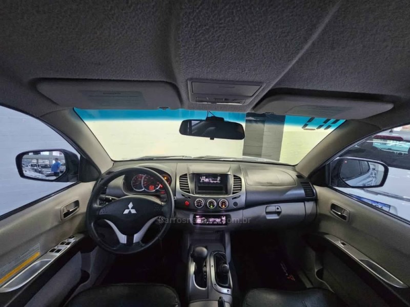 L200 TRITON 3.2 HPE 4X4 CD 16V TURBO INTERCOOLER DIESEL 4P AUTOMÁTICO - 2010 - CAXIAS DO SUL