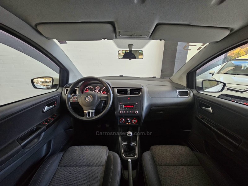 FOX 1.6 MI 8V FLEX 4P MANUAL - 2013 - CAXIAS DO SUL