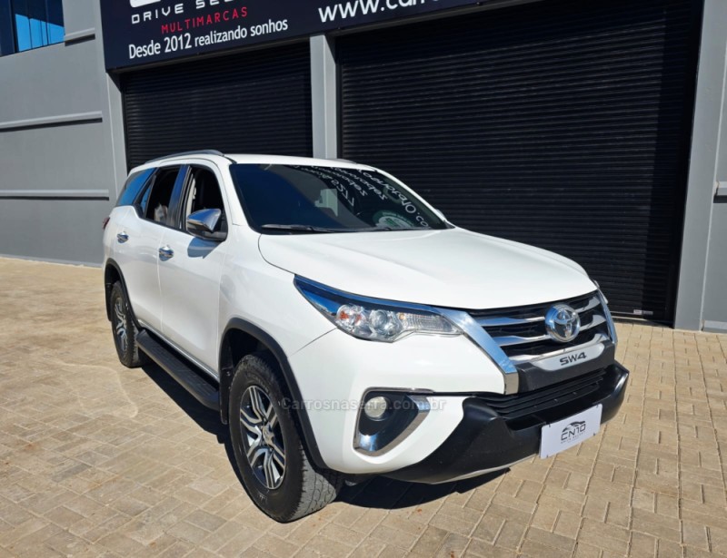 hilux sw4 2.7 srv 4x2 16v flex 7 lugares 4p automatico 2019 lajeado