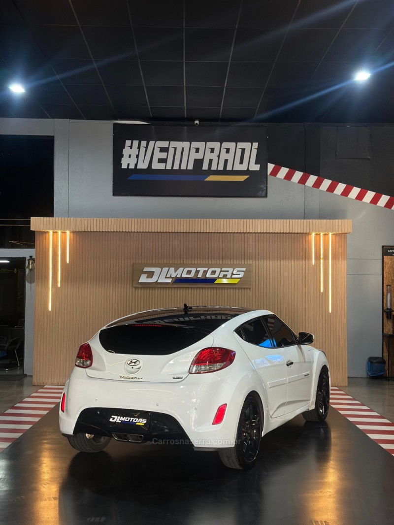 VELOSTER 1.6 16V GASOLINA 3P AUTOMÁTICO - 2013 - LAJEADO