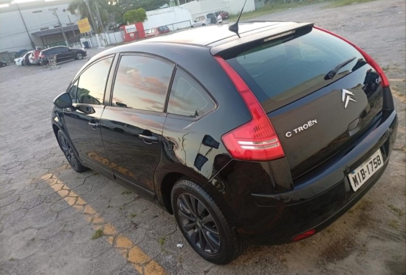 C4 2.0 EXCLUSIVE 16V FLEX 4P MANUAL - 2011 - FARROUPILHA