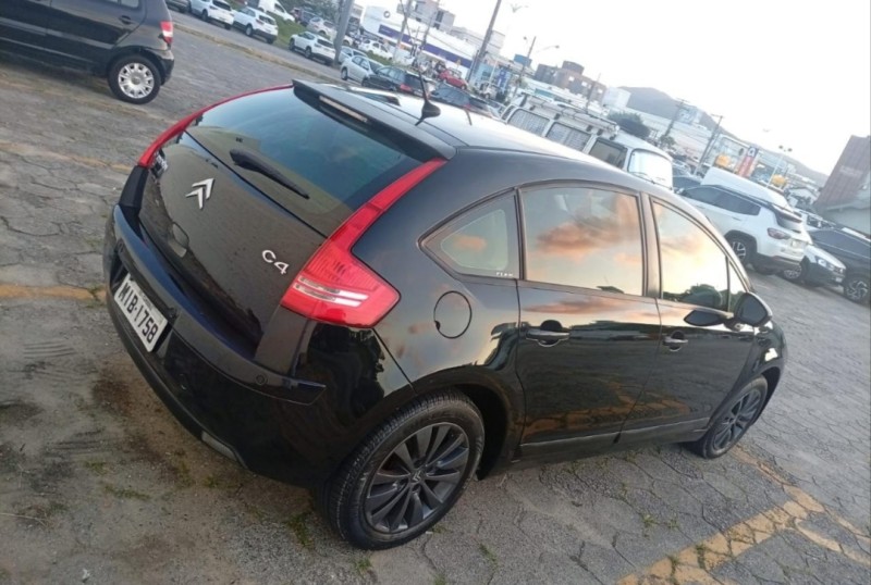 C4 2.0 EXCLUSIVE 16V FLEX 4P MANUAL - 2011 - FARROUPILHA