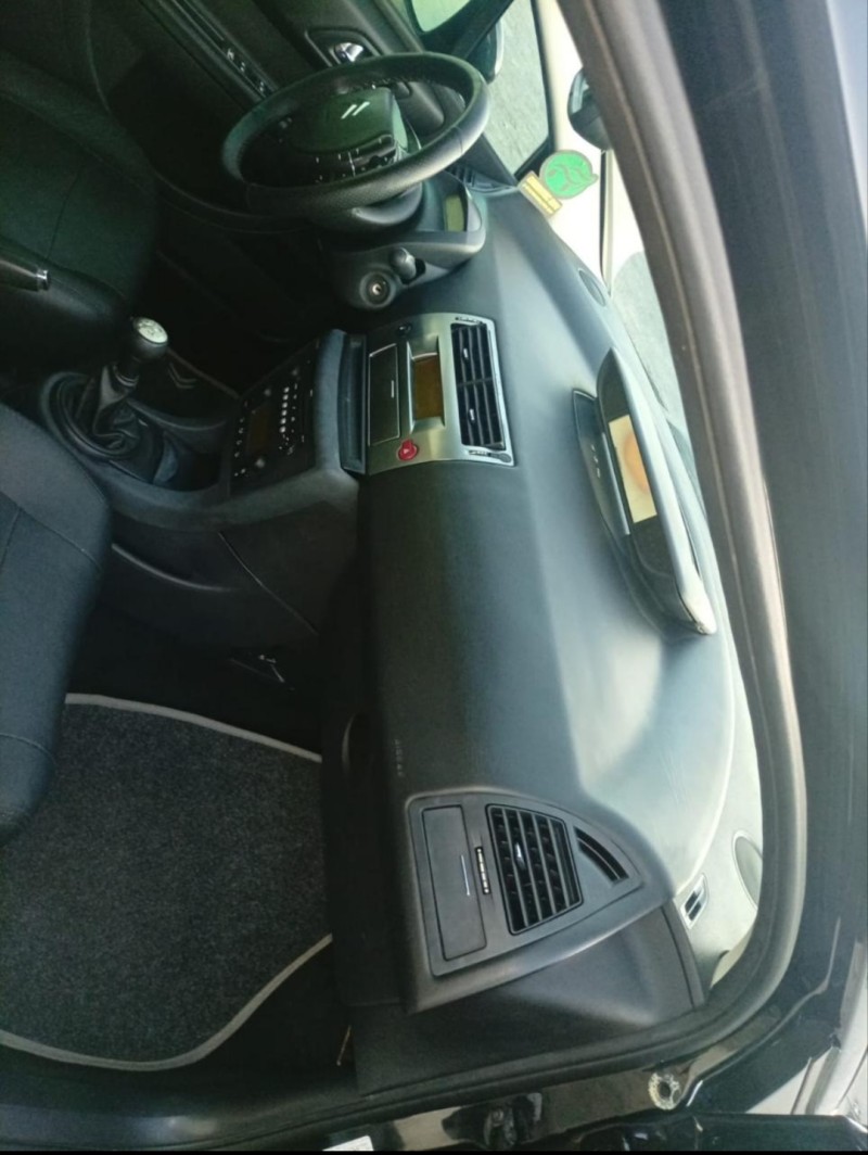 C4 2.0 EXCLUSIVE 16V FLEX 4P MANUAL - 2011 - FARROUPILHA