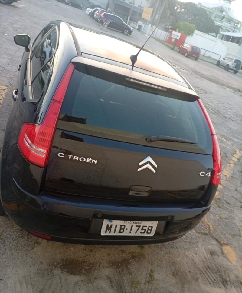 C4 2.0 EXCLUSIVE 16V FLEX 4P MANUAL - 2011 - FARROUPILHA