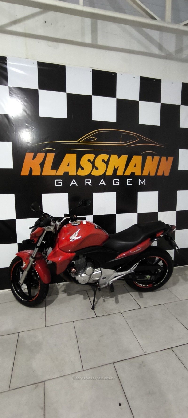 CB 300R  - 2011 - SãO PEDRO DA SERRA