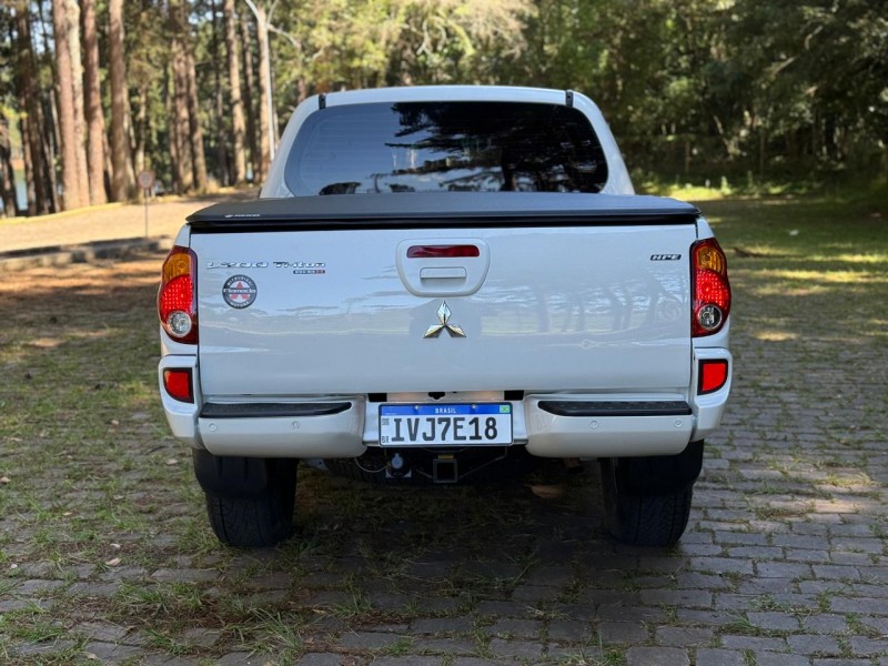 L200 3.2 HPE 4X4 CD 16V TURBO INTERCOOLER DIESEL 4P AUTOMÁTICO - 2015 - CAXIAS DO SUL