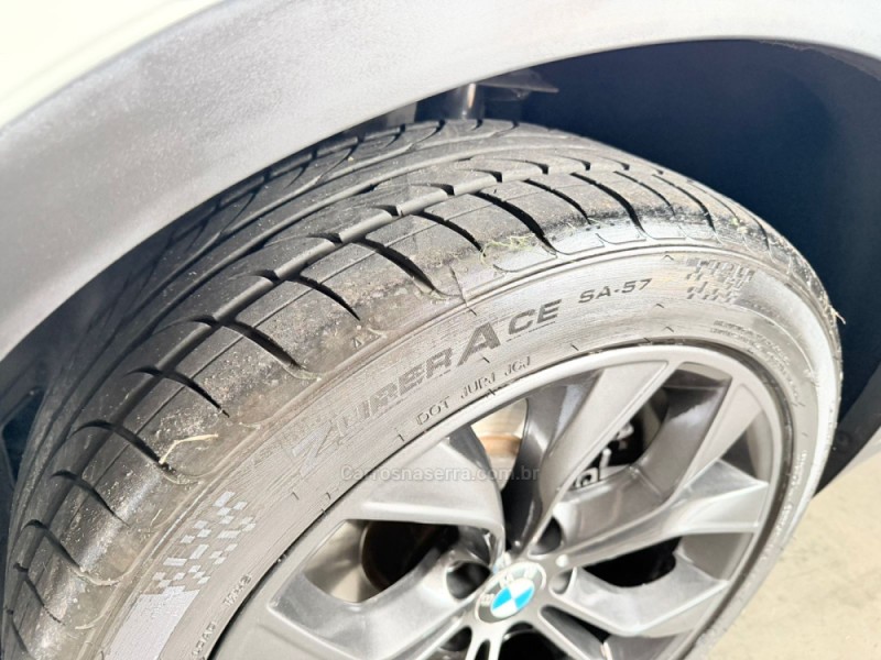 X4 2.0 28I X LINE 4X4 16V TURBO GASOLINA 4P AUTOMÁTICO - 2015 - LAJEADO