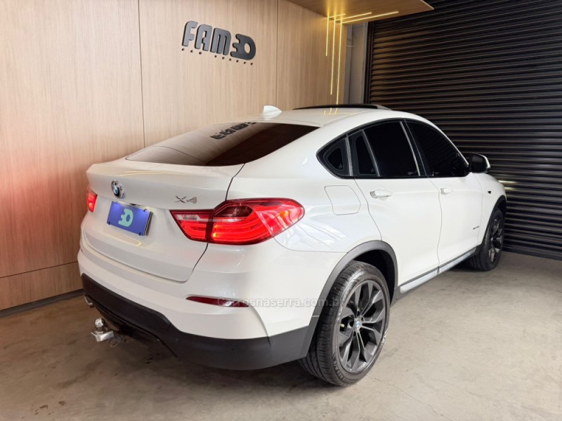 X4 2.0 28I X LINE 4X4 16V TURBO GASOLINA 4P AUTOMÁTICO - 2015 - LAJEADO