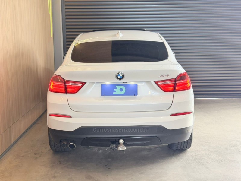 X4 2.0 28I X LINE 4X4 16V TURBO GASOLINA 4P AUTOMÁTICO - 2015 - LAJEADO