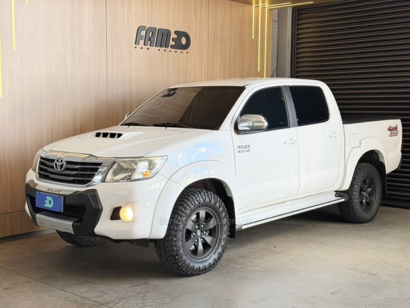hilux 3.0 srv 4x4 cd 16v turbo intercooler diesel 4p automatico 2012 lajeado