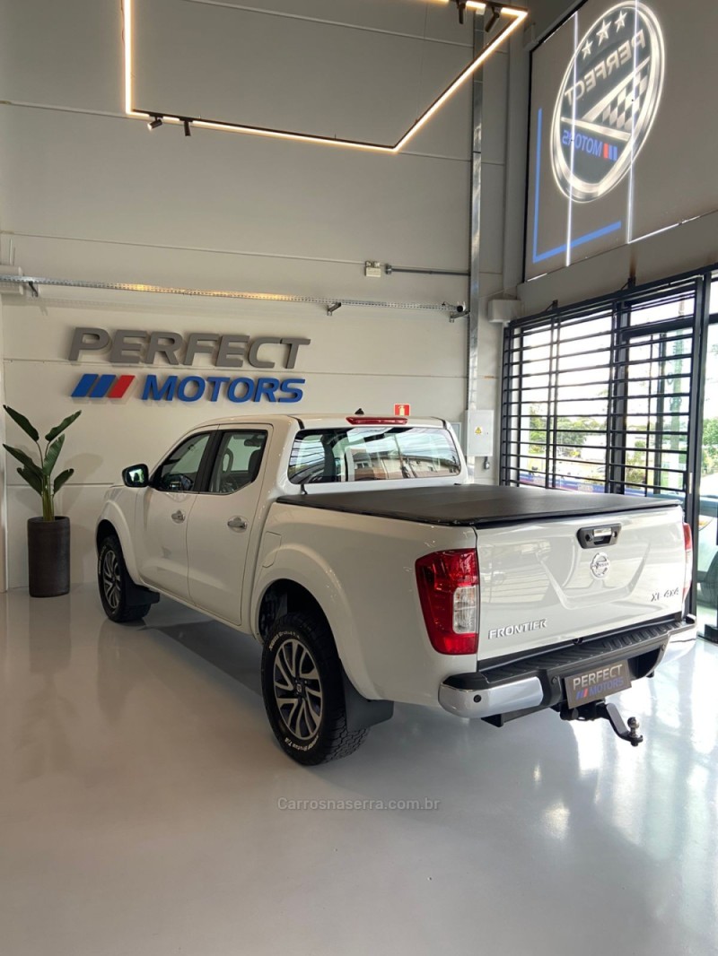 FRONTIER 2.3 XE 4X4 CD BI TURBO DIESEL 4P AUTOMÁTICO - 2021 - BENTO GONçALVES